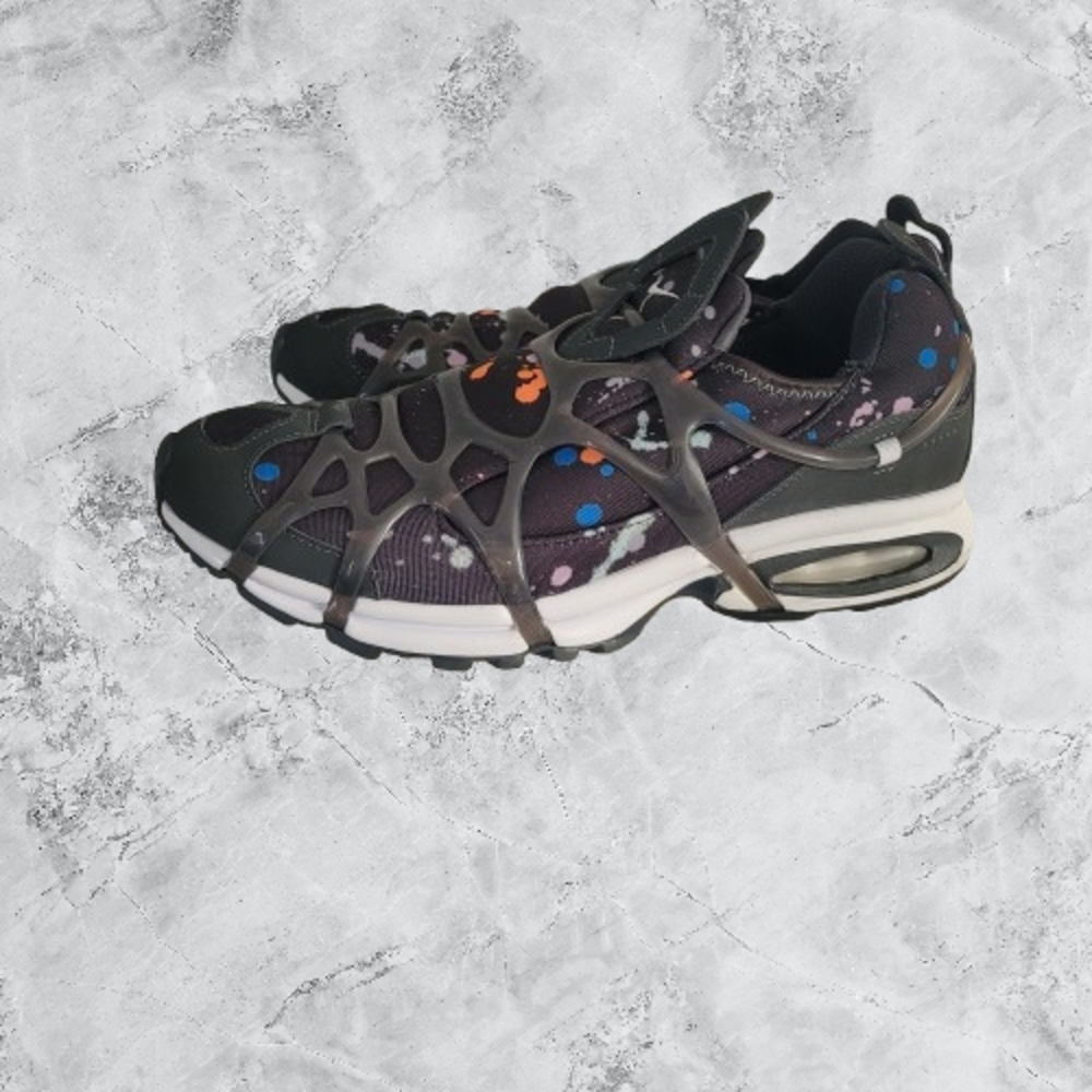 Stylish Sneakers with Colorful Accents